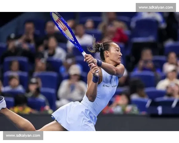 郑钦文柏林站闯关：九巨头围堵 + 60 分保分战，草地短板迎大考