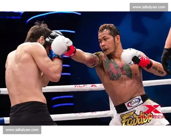 安迪萨瓦vs雅桑克莱巅峰对决揭示泰拳与踢拳王者之争历史篇章经典