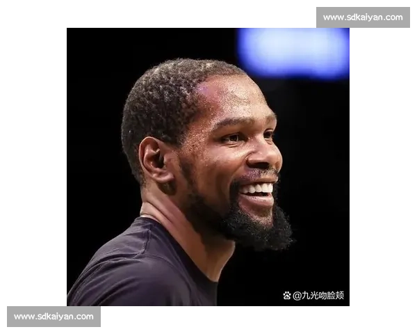 总决赛巅峰对决湖人热火鏖战见证冠军荣耀时刻传奇夜史诗级碰撞 总决赛巅峰对决湖人热火鏖战见证冠军荣耀时刻传奇夜史诗级碰撞