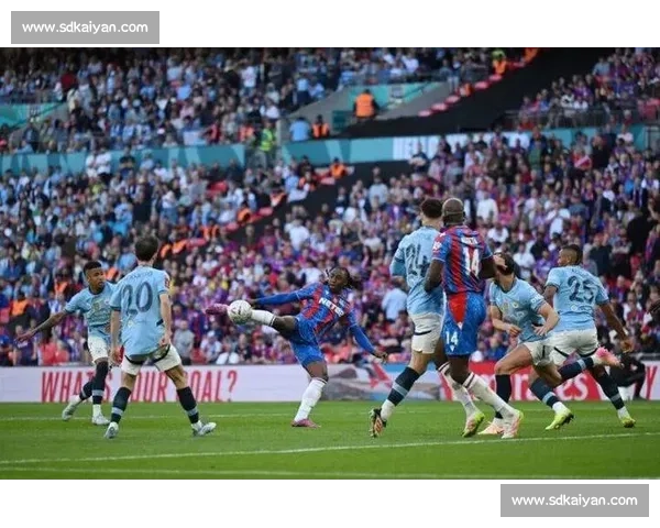 欧冠焦点战曼城再遇热刺瓜帅与北伦敦劲敌的宿命对决悬念重重之夜