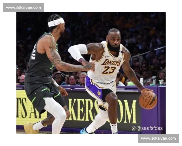 湖人对决快船焦点战麦基内线统治力成胜负关键解析季后赛走势之争